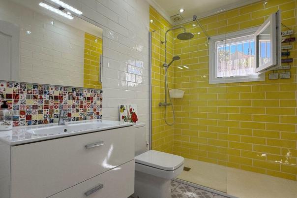 5 bed villa in Moraira