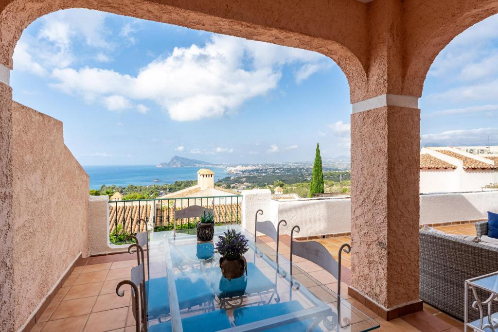 4 bed town_house in Altea