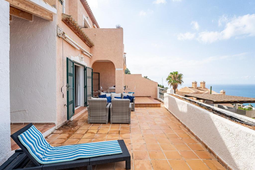 4 bed town_house in Altea