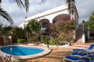 Casa Callas Guesthouse & Apartments