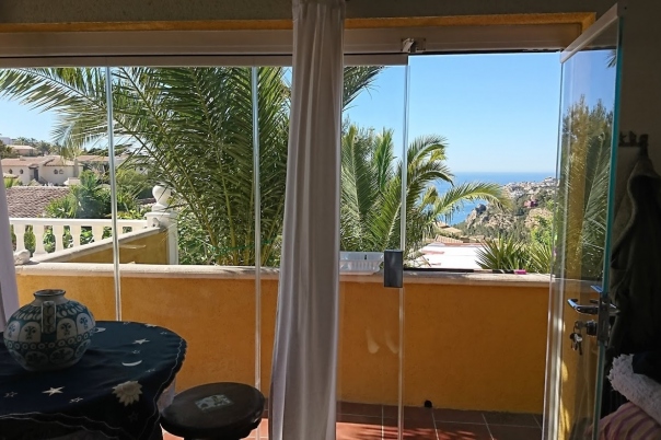 5 bed villa in Benitachell