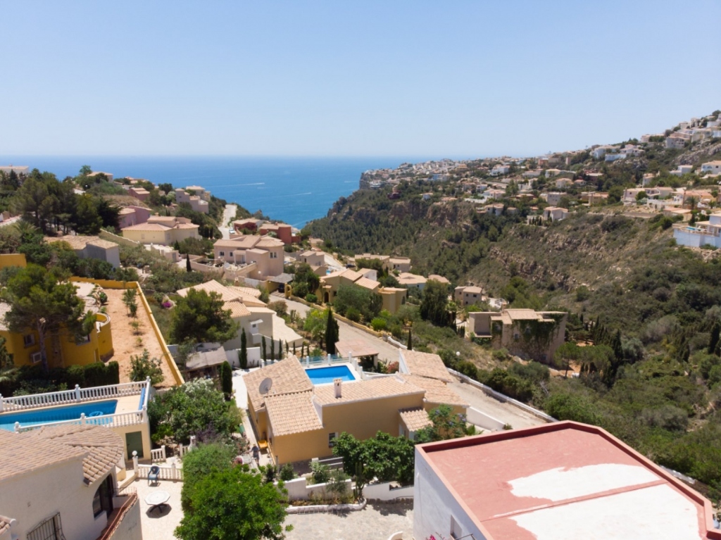 5 bed villa in Benitachell