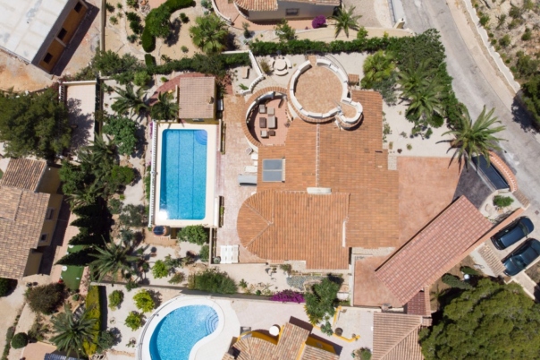 5 bed villa in Benitachell
