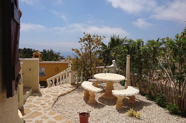5 bed villa in Benitachell