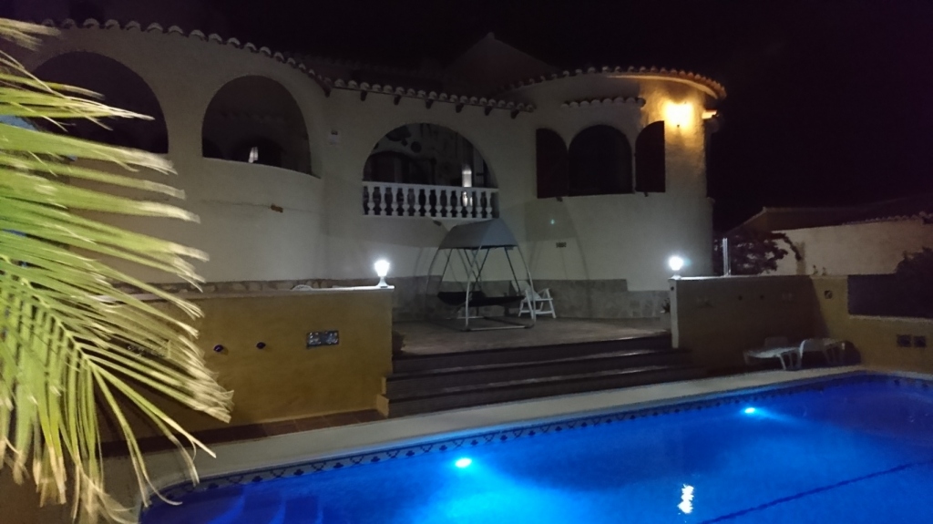 5 bed villa in Benitachell