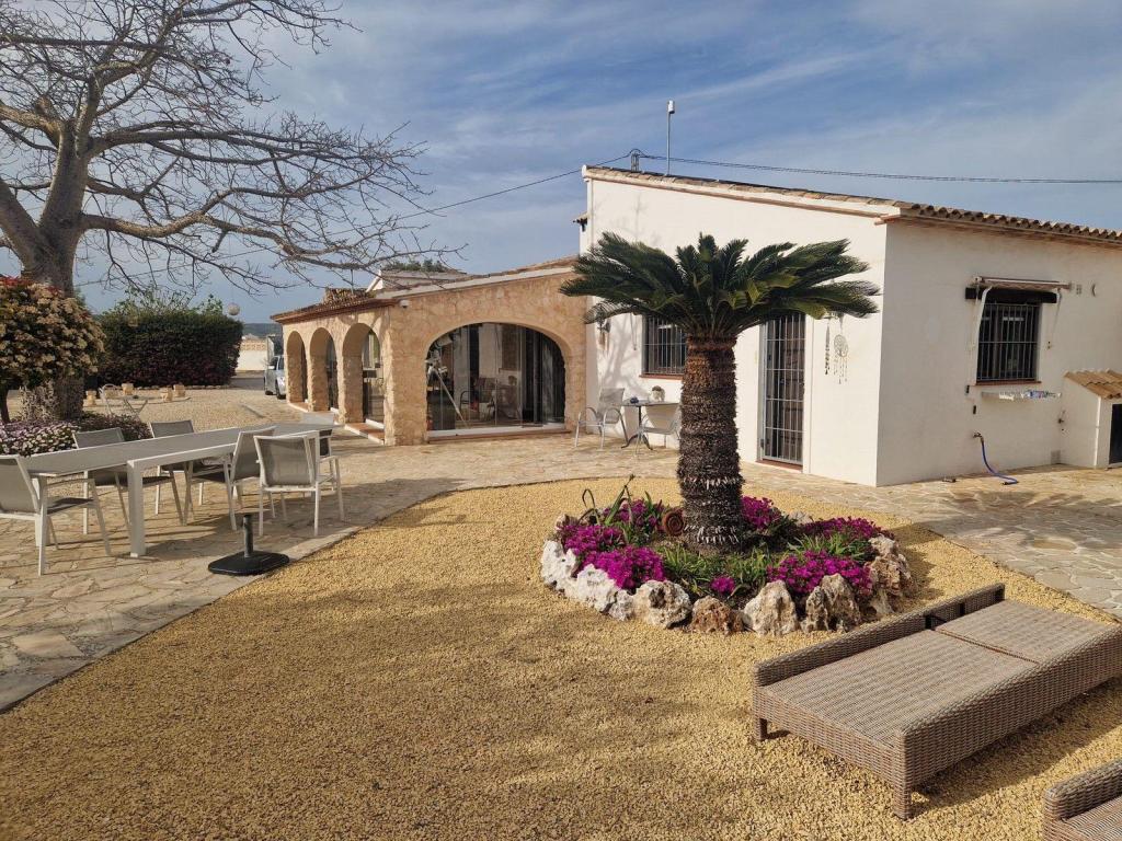 4 bed villa in Teulada
