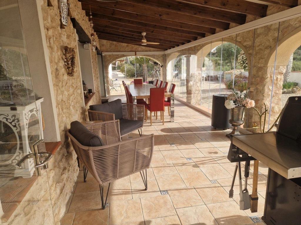 4 bed villa in Teulada