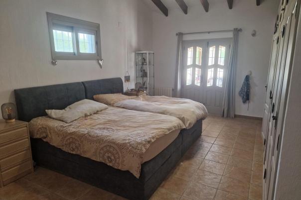 4 bed villa in Teulada