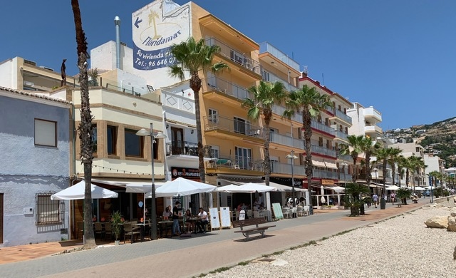 Javea Port - Guide to Javea Harbour - Duanes de la Mar