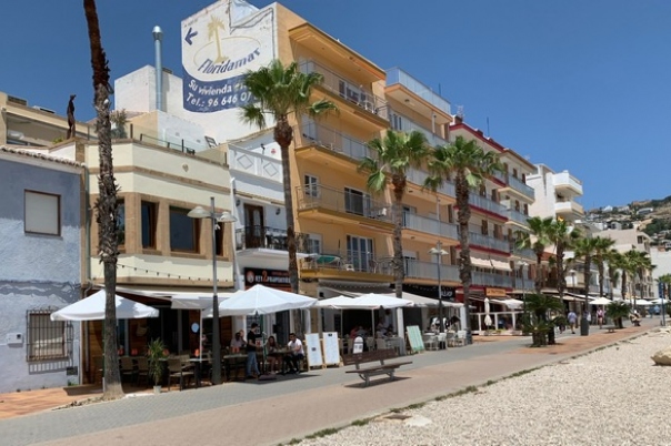 Javea Port - Guide to Javea Harbour - Duanes de la Mar