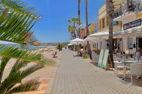 Javea Port - Guide to Javea Harbour - Duanes de la Mar