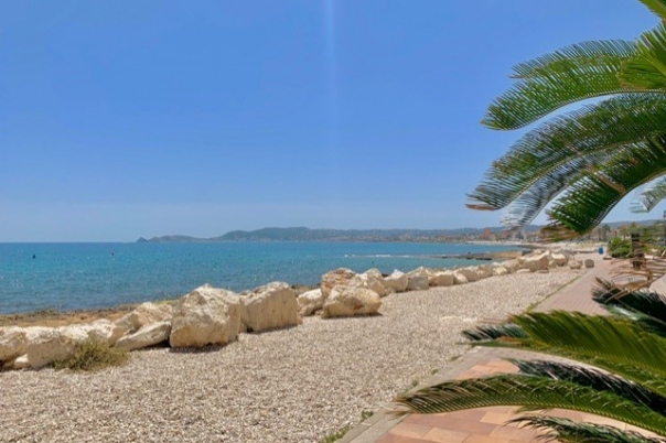 Javea Port - Guide to Javea Harbour - Duanes de la Mar