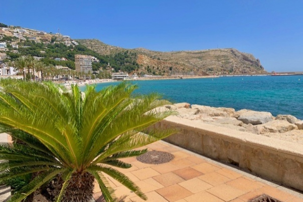 Javea Port - Guide to Javea Harbour - Duanes de la Mar