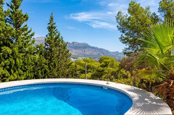 4 bed villa in La Nucía