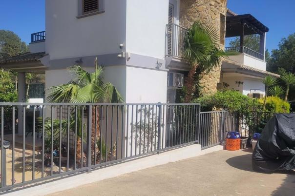 3 bed villa in Finestrat