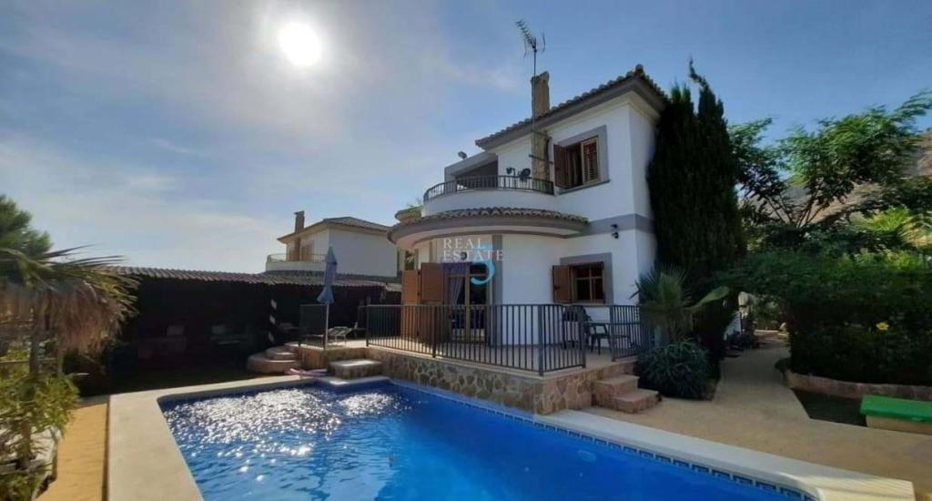 3 bed villa in Finestrat