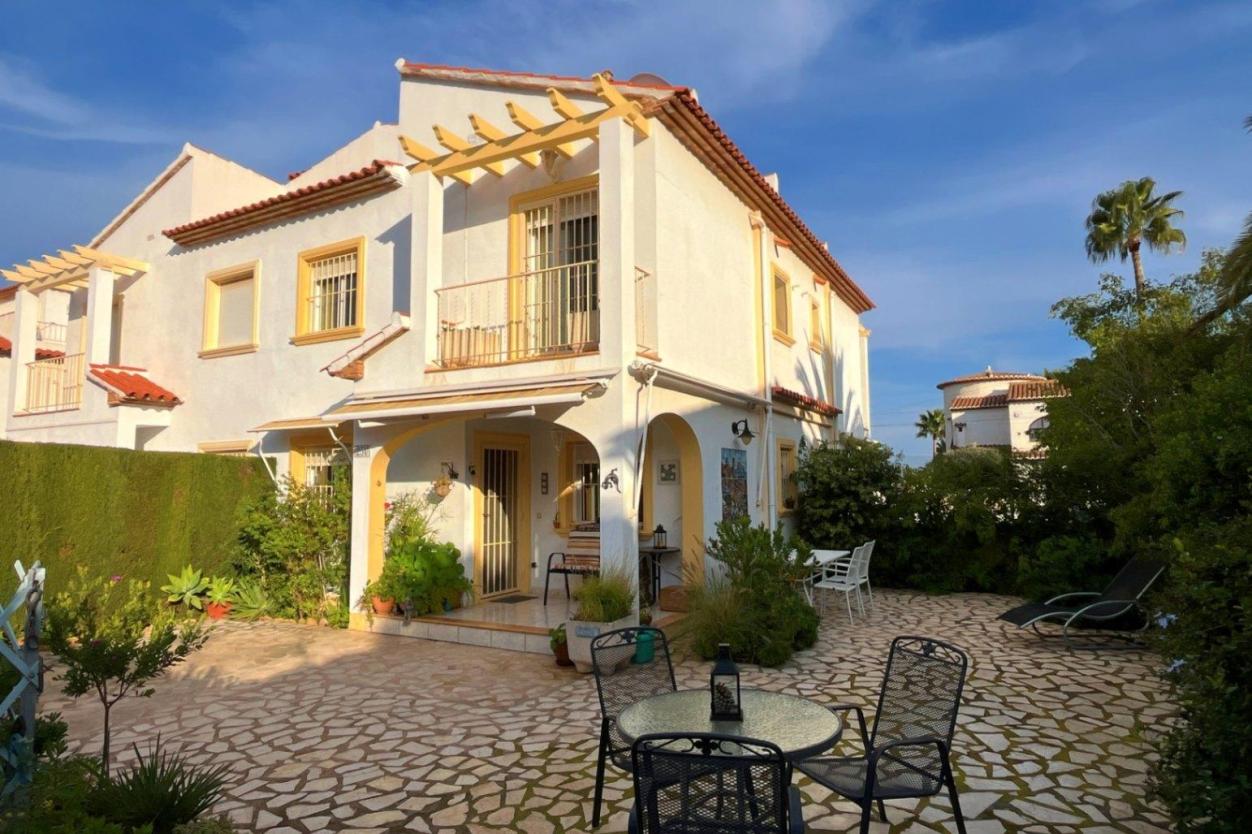 2 bed villa in Calpe