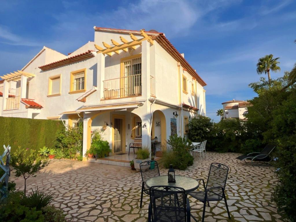 2 bed villa in Calpe