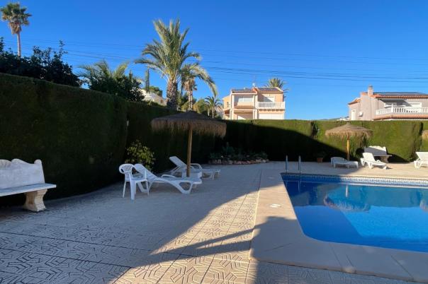 2 bed villa in Calpe