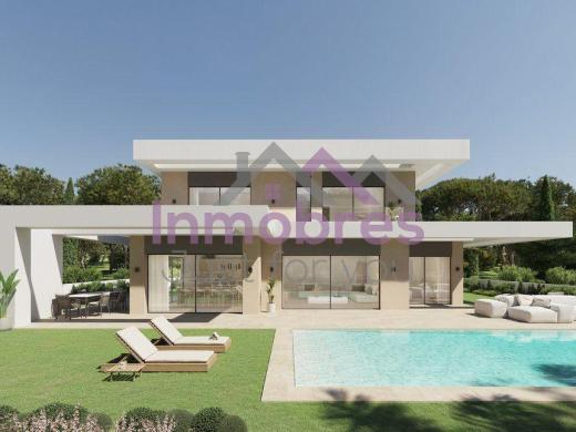4 bed casa / chalet in Jávea