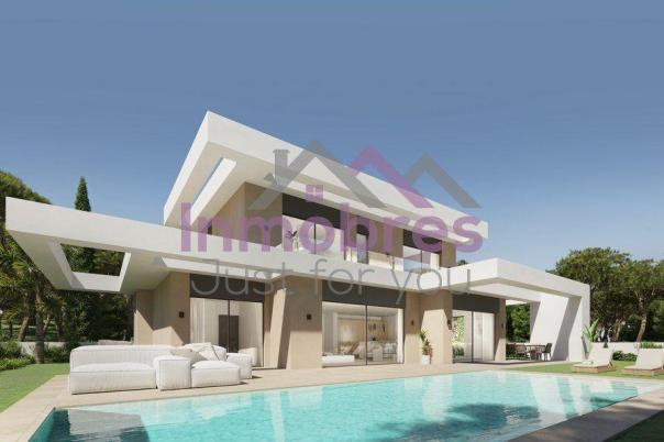 4 bed casa / chalet in Jávea