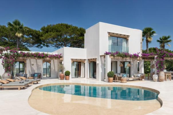4 bed villa in Moraira