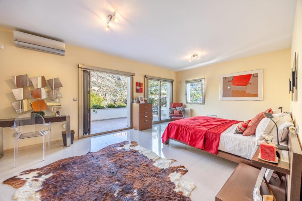 4 bed villa in Altea