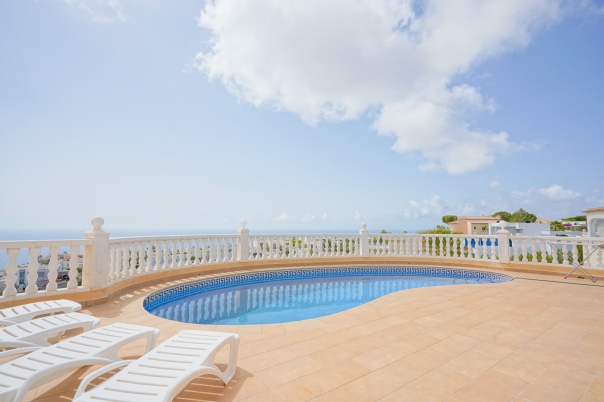 3 bed villa in Benitachell