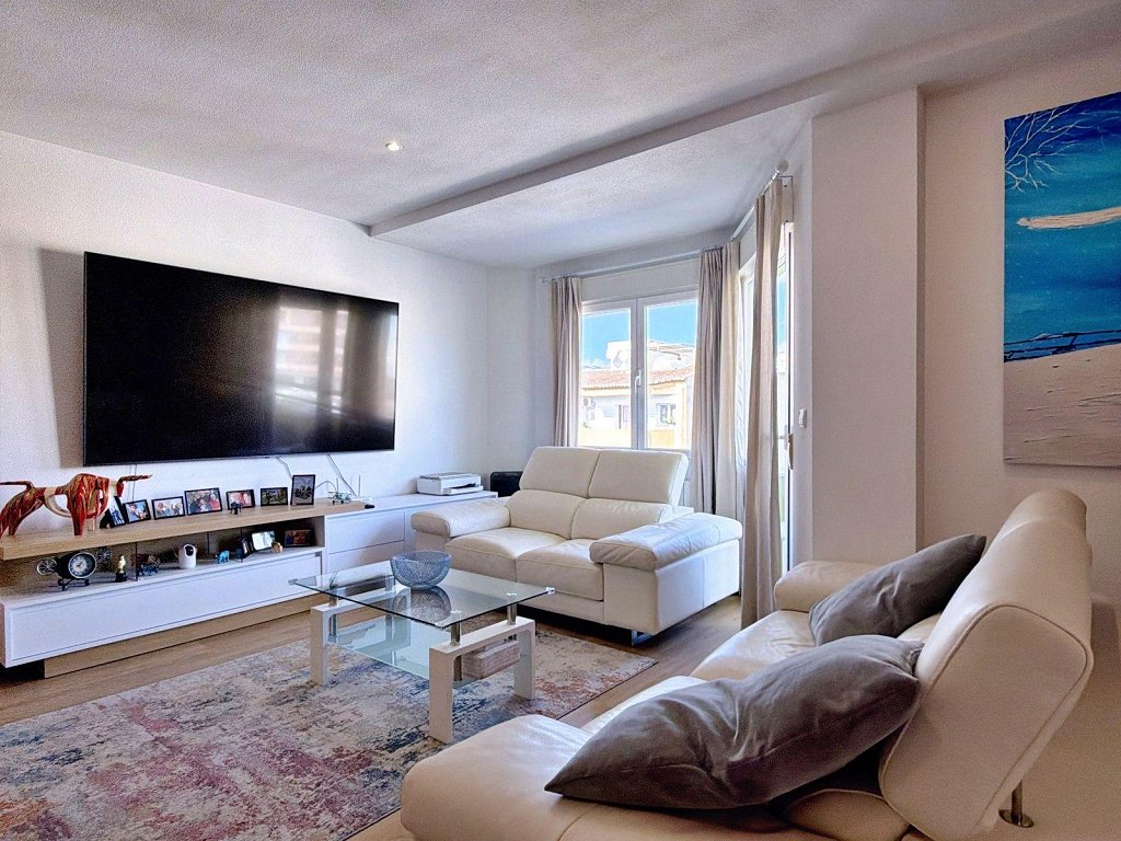 3 bed apartment in Teulada