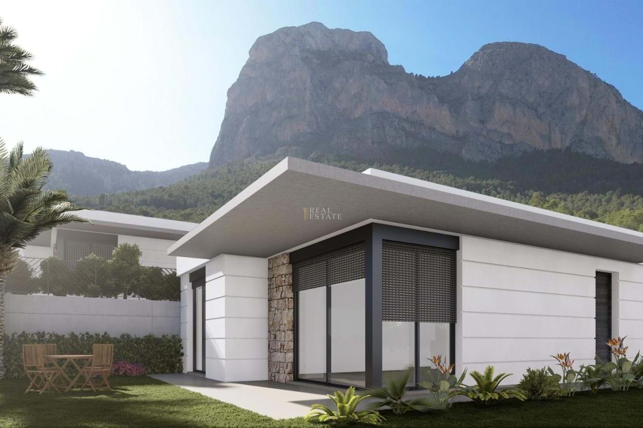 3 bed villa in Polop