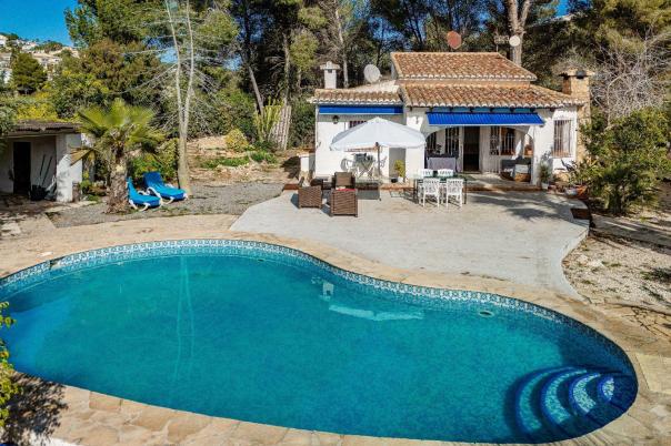 2 bed villas in Moraira