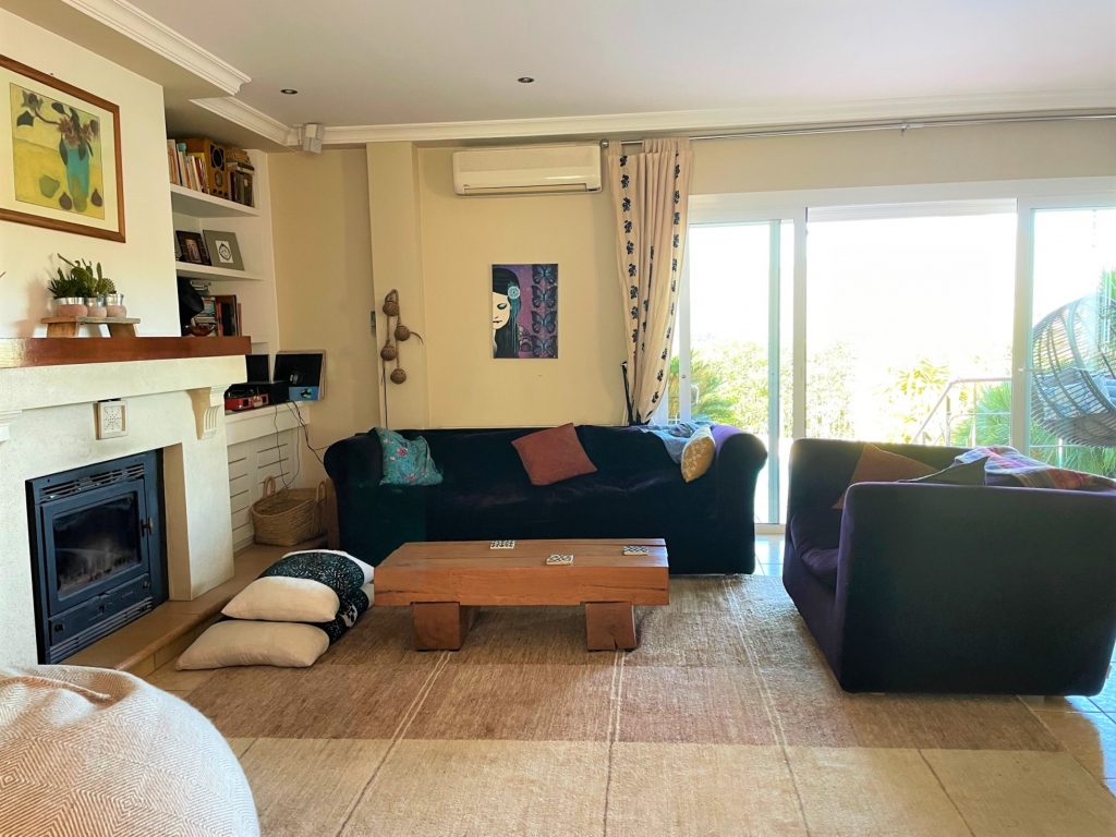 5 bed villa in Gandia
