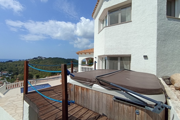 4 bed villa in Moraira