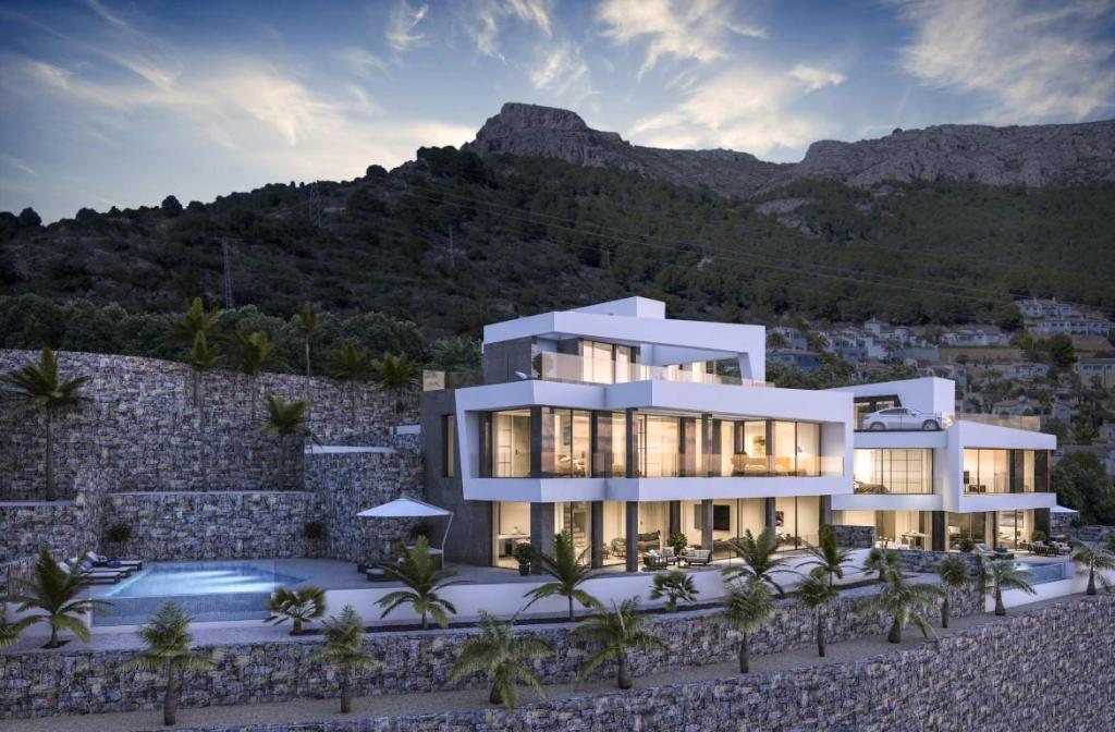 4 bed villa in Calpe