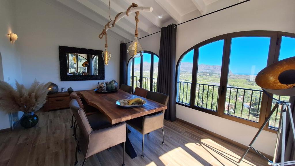 3 bed villa in Benidoleig