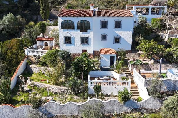 3 bed villa in Benidoleig