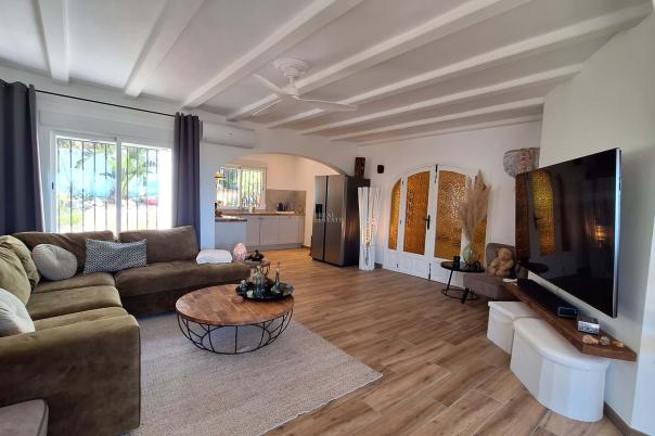 3 bed villa in Benidoleig