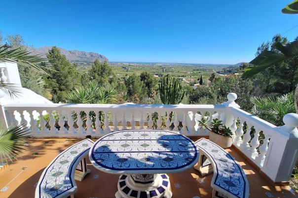 3 bed villa in Benidoleig