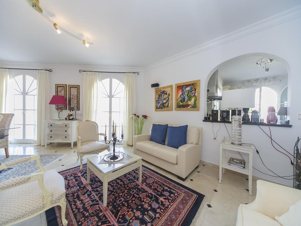 5 bed villa in Denia