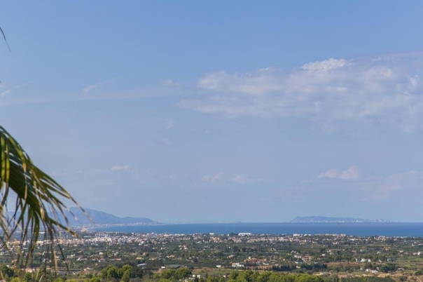 5 bed villa in Denia