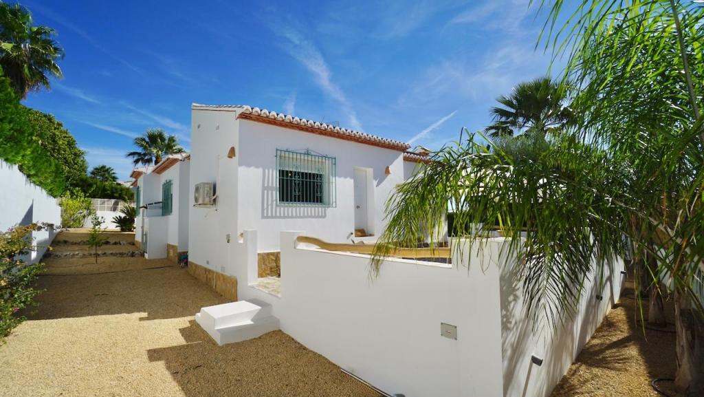 3 bed villas in Benitachell