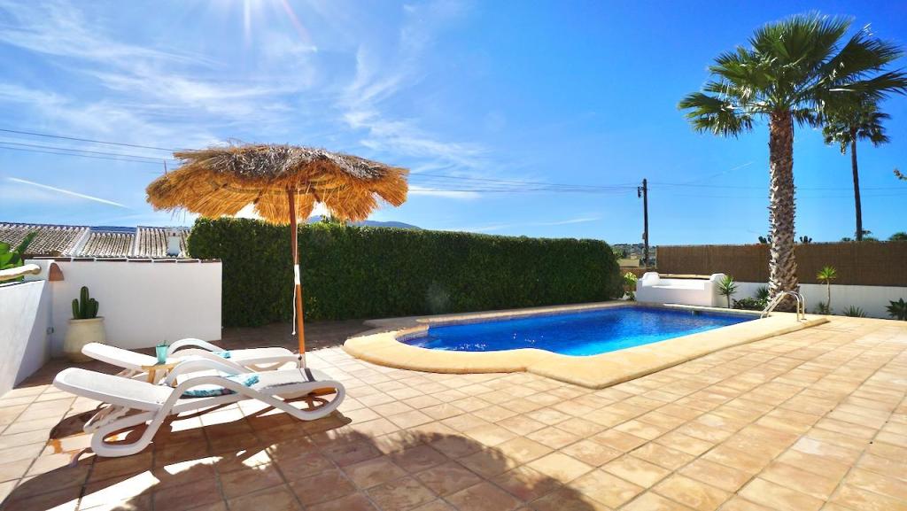 3 bed villas in Benitachell