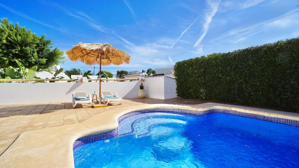 3 bed villas in Benitachell