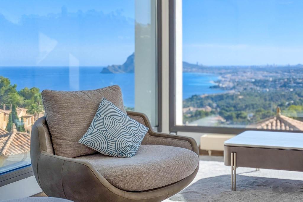 5 bed villa in Altea