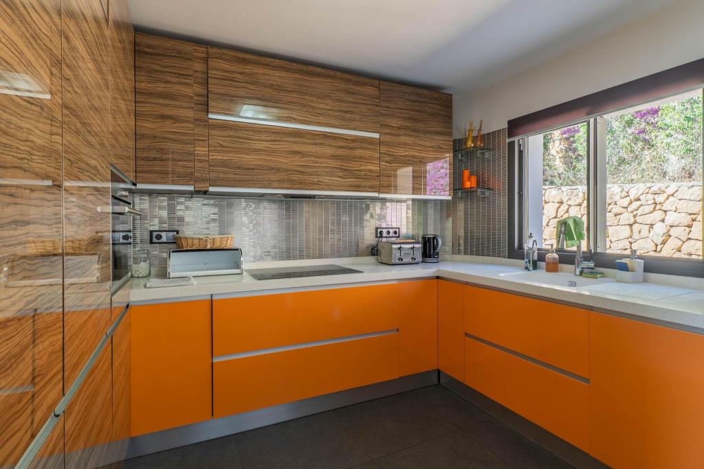 5 bed villa in Altea