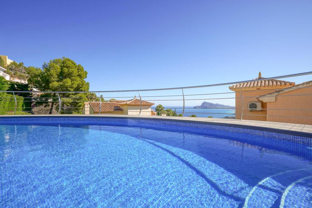 5 bed villa in Altea