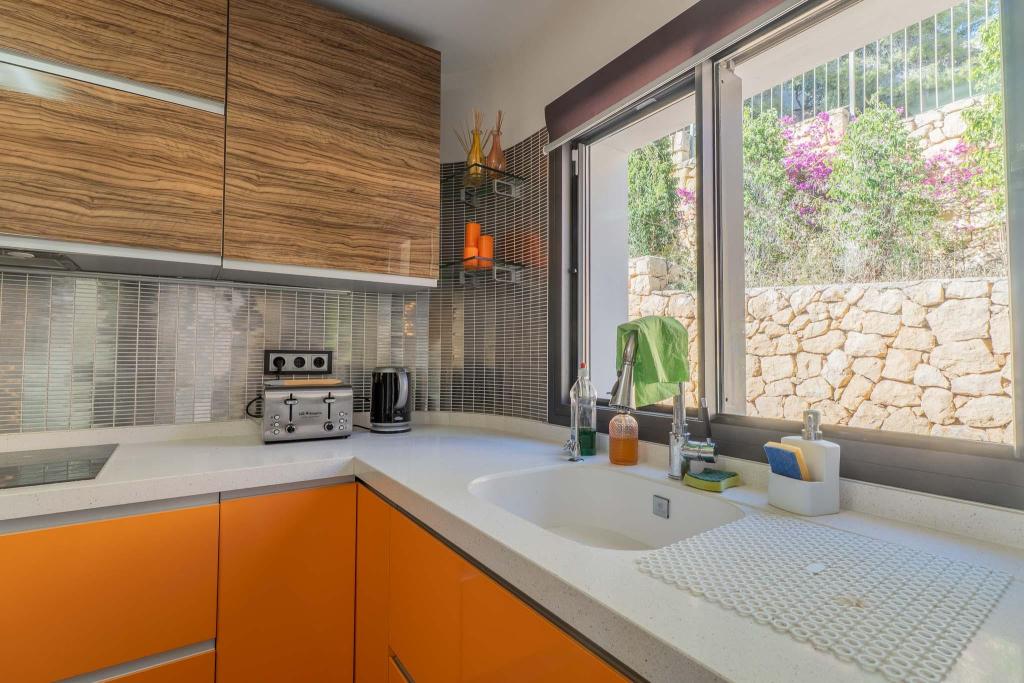 5 bed villa in Altea
