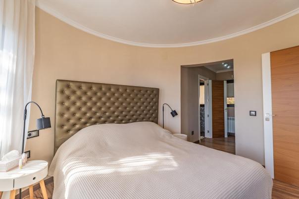 5 bed villa in Altea