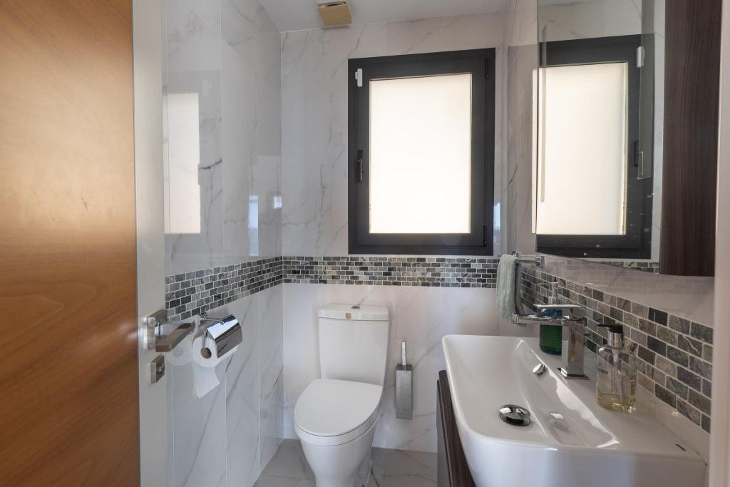 5 bed villa in Altea