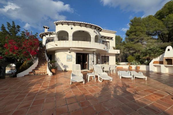 4 bed villa in Moraira